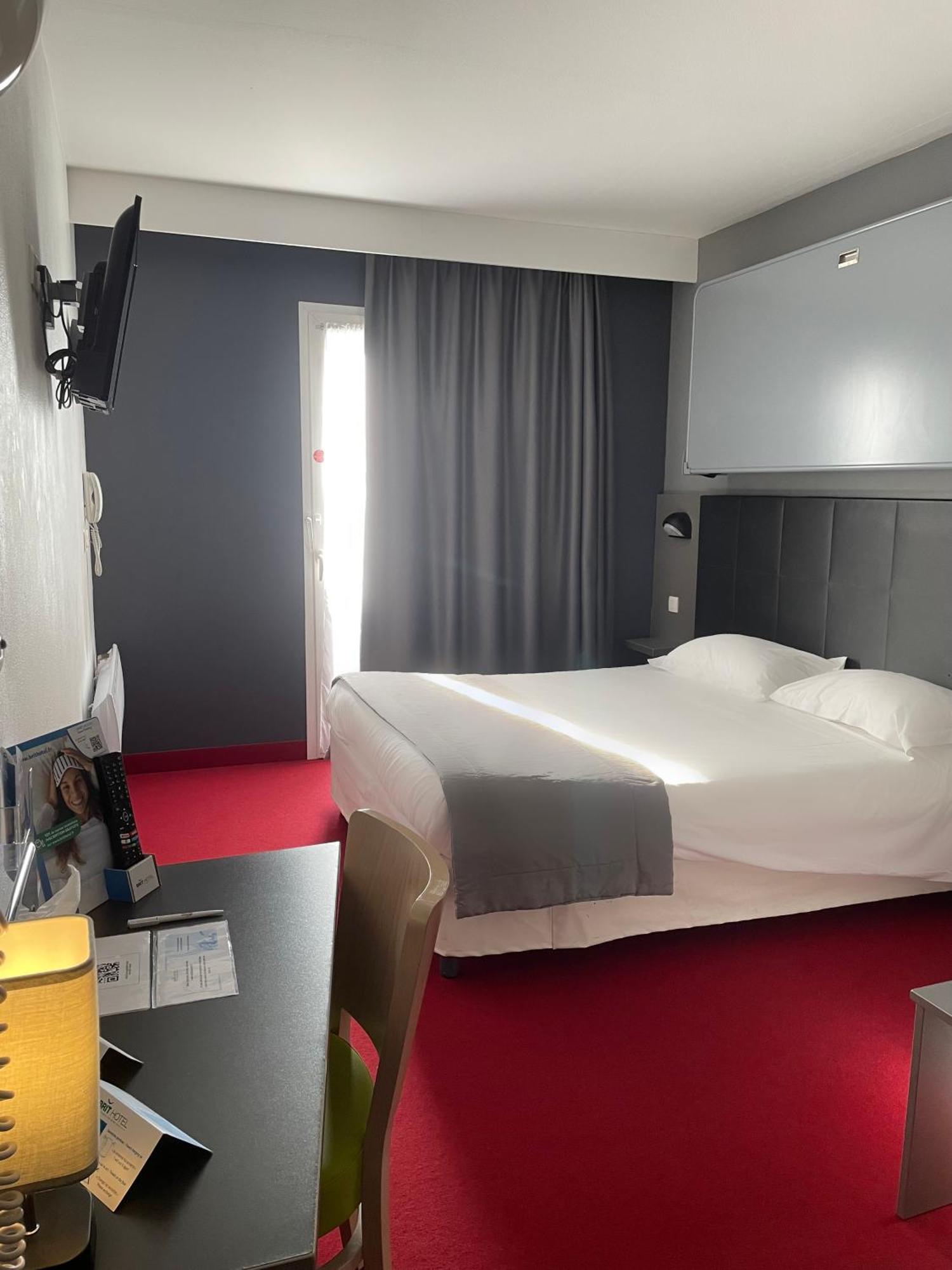 Brit Hotel Marvejols Cameră foto