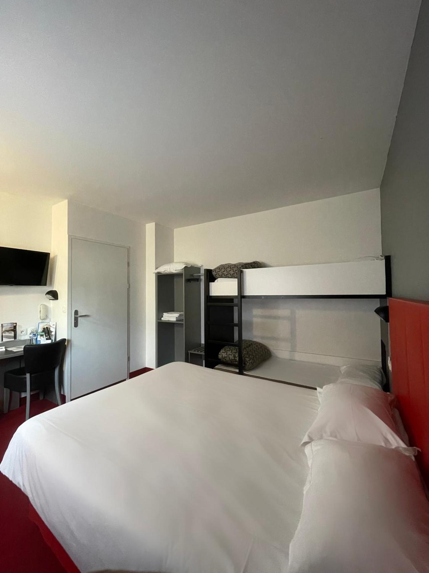 Brit Hotel Marvejols Cameră foto
